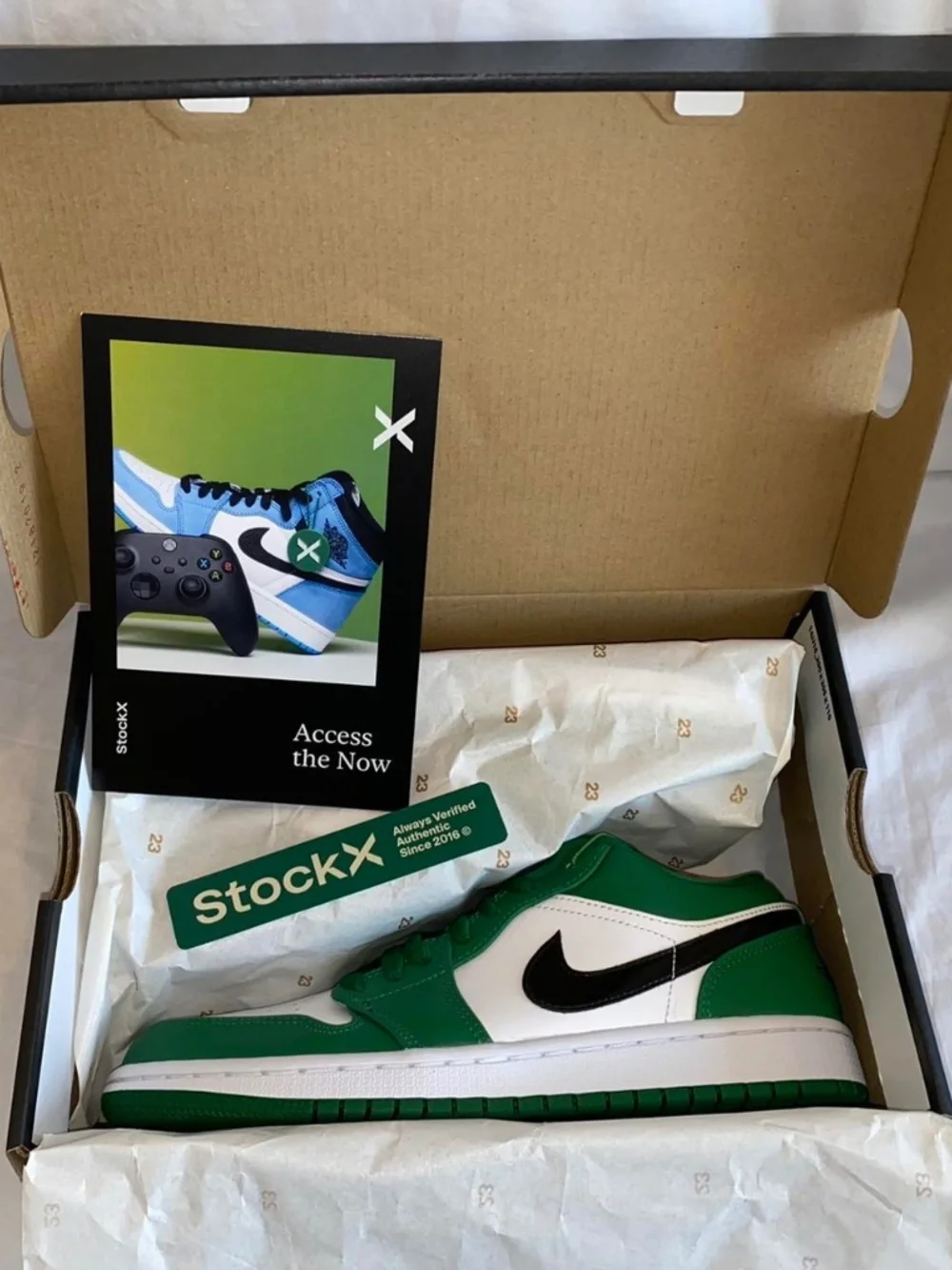 NEVER WORN Air Jordan 1 Low - Pine Green